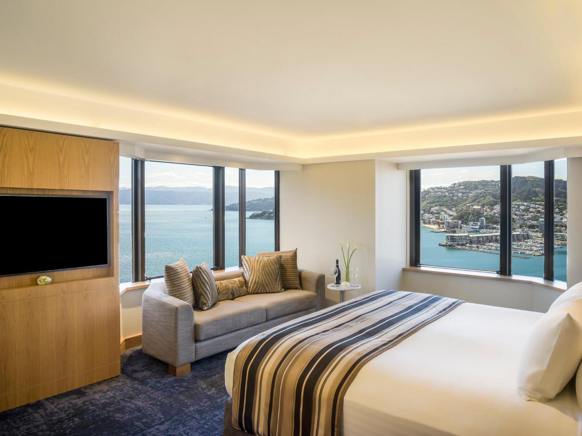 Intercontinental Wellington By Ihg Otel Dış mekan fotoğraf A bedroom at The Langham, Hong Kong
