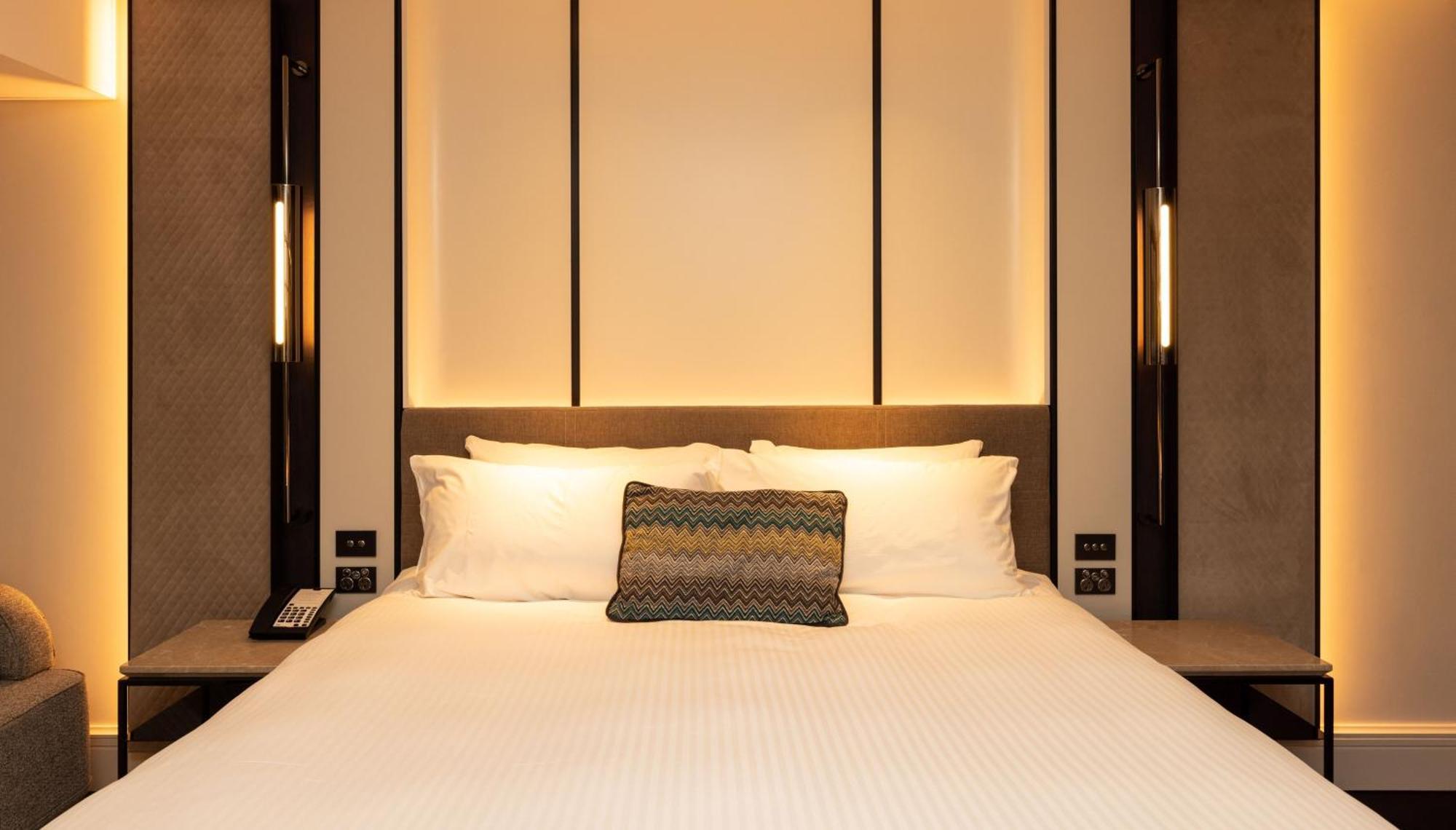 Intercontinental Wellington By Ihg Otel Dış mekan fotoğraf A bed