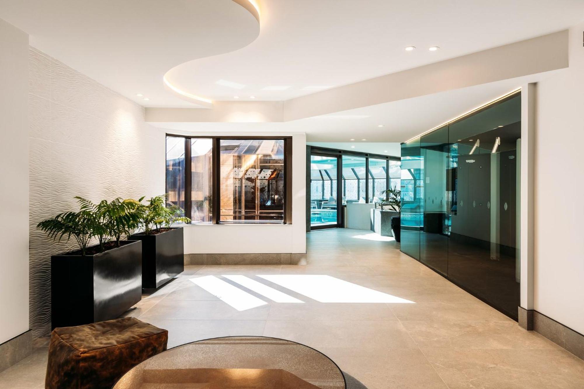 Intercontinental Wellington By Ihg Otel Dış mekan fotoğraf Interior of the building