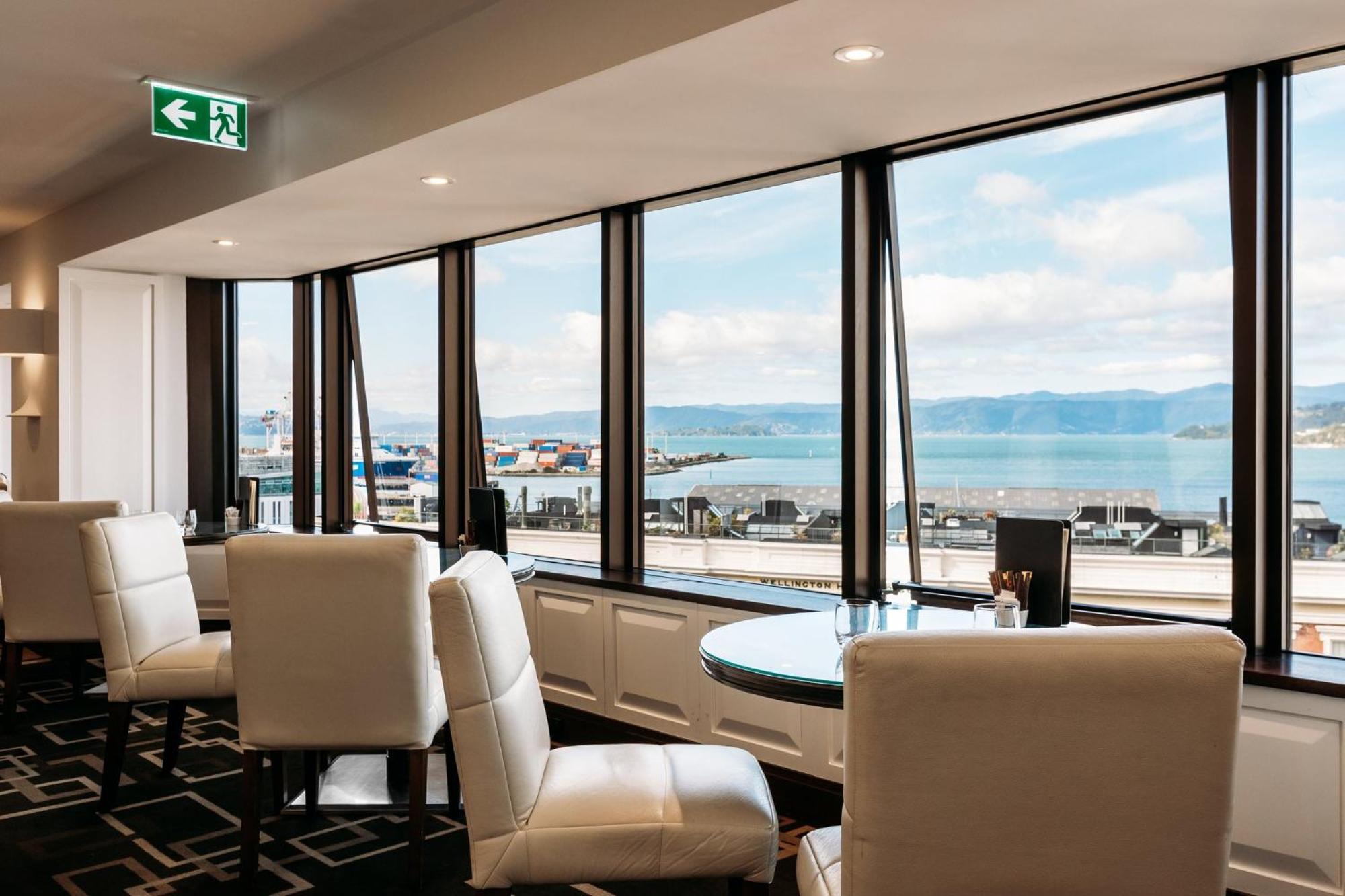 Intercontinental Wellington By Ihg Otel Dış mekan fotoğraf The lounge at the airport